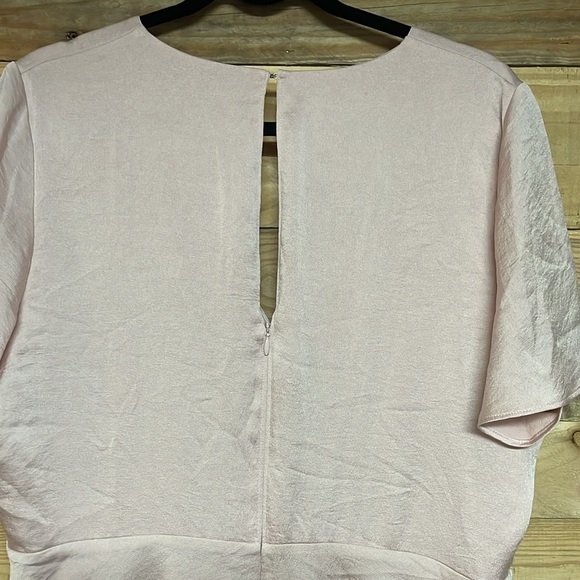 Express size 16 Light Pink Wrap Lightweight Silky with Flutter Sleeves Dress - Picture 7 of 8